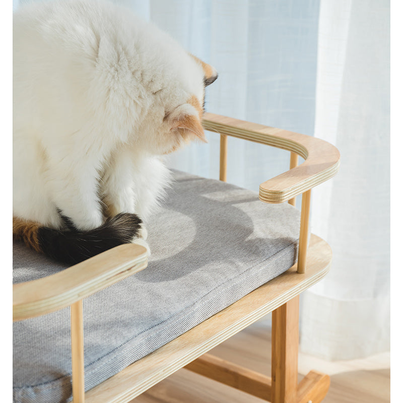 INSTACHEW Rockaby Pet Bed, Comfy and Portable.